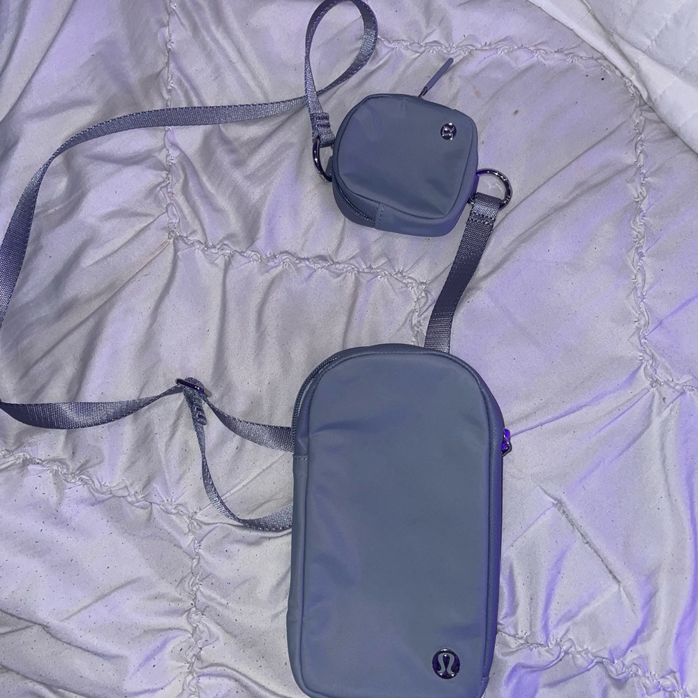 Lululemon modular phone crossbody bag